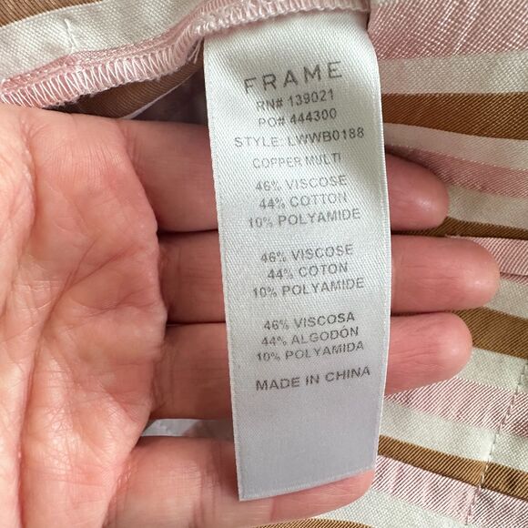 FRAME High-Waisted Pleated Shorts – Striped, Size 8 - Picture 4 of 7